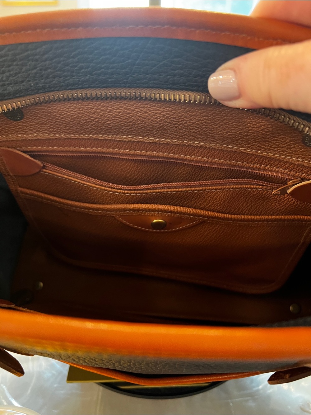 Vintage Dooney & Bourke All Weather Leather Black British Tan Satchel Crossbody - Picture 15 of 16